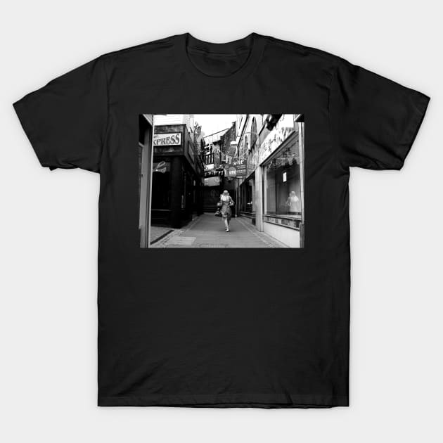 chapel walk sheffield mono print T-Shirt by Simon-dell